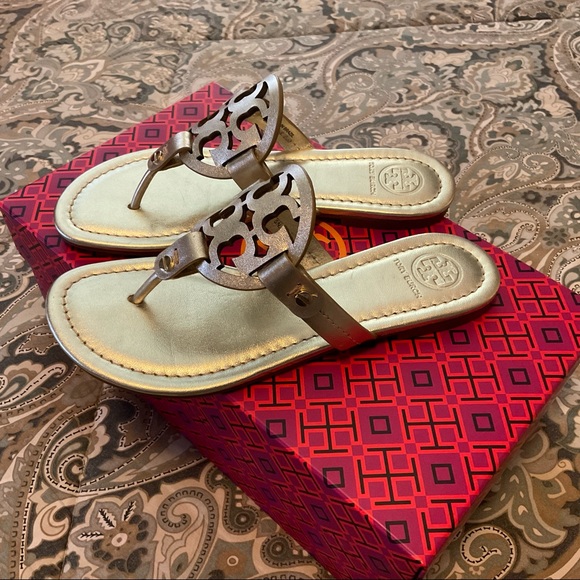 NIB Tory Burch Miller Spark Gold Metallic Sandals Womens Sz 5.5 M - Picture 8 of 12